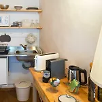 Bed & Breakfast Mas De La Roda